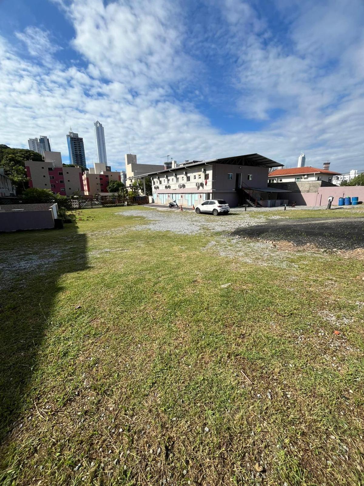 Loft E Suites Temporada Balneario Camboriu Exterior photo
